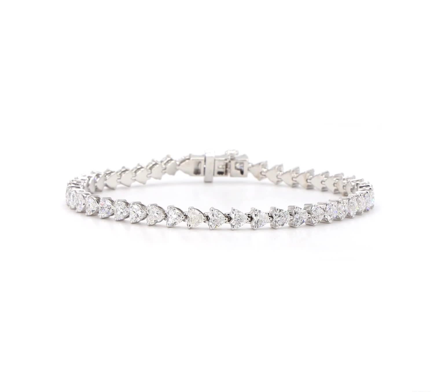 Horizontal Hearts Lab Diamond Bracelet - TENNIS CLUB
